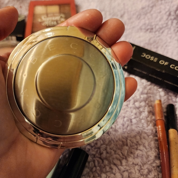 Multiple makeup kit - Picture 14 of 16